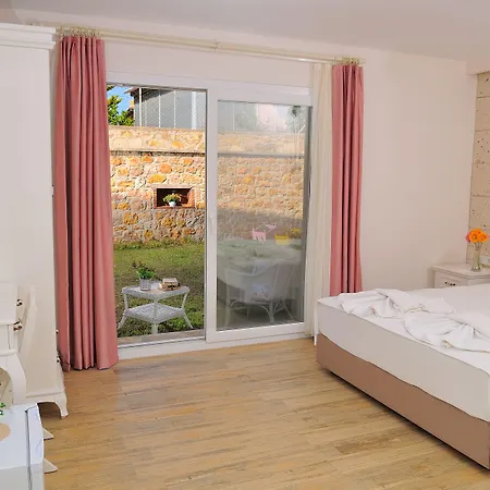 Allegria Butik 2* Çeşme